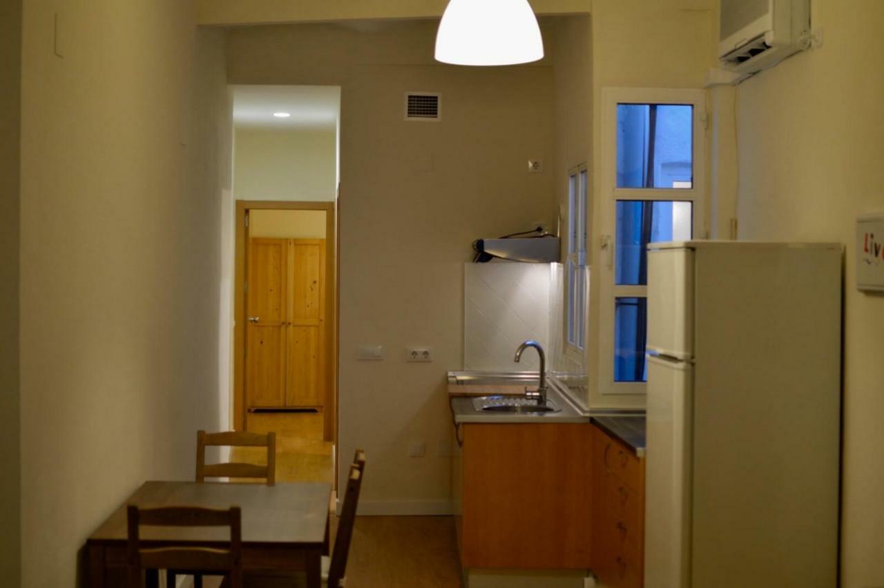 Peris Mencheta Apartment Sevilla Exterior foto