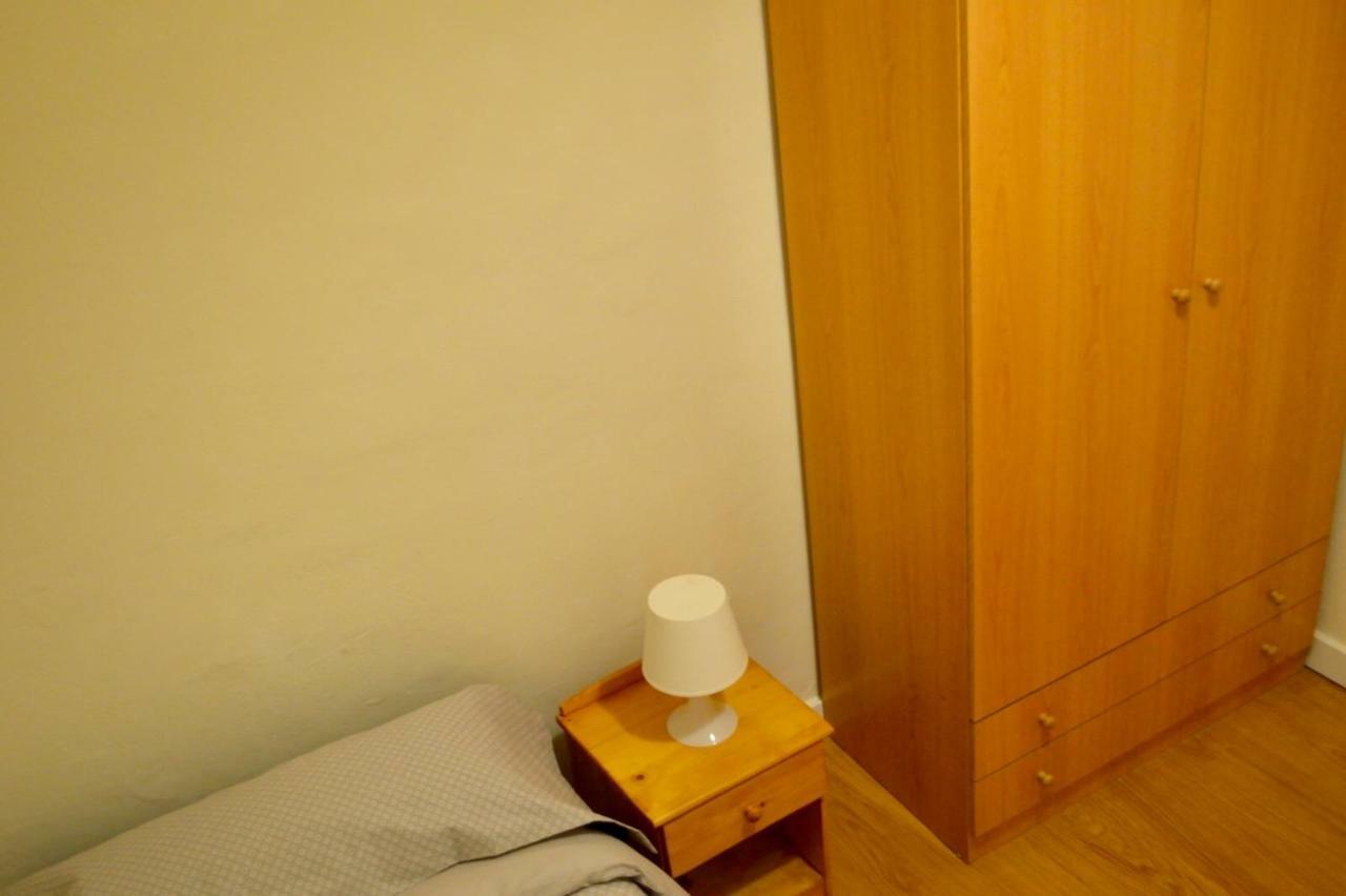 Peris Mencheta Apartment Sevilla Exterior foto